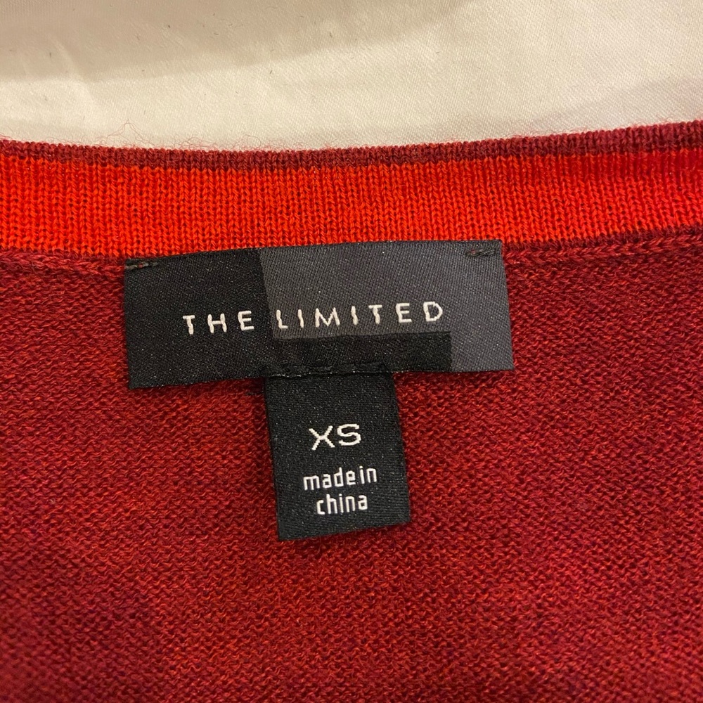 The Limited sweater - Picture 5 of 5